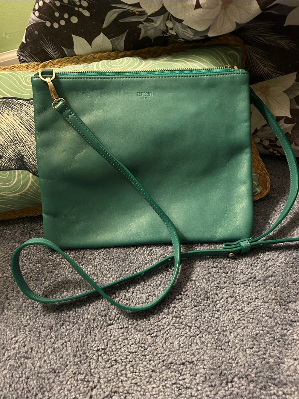 ESPEROS Leather Crossbody Bag, green